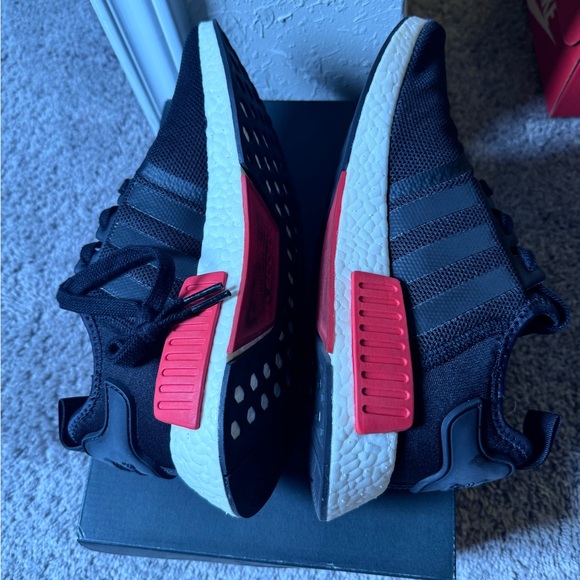 Adidas nmd r1 boost foot locker exclusive sz 8 - Picture 7 of 9